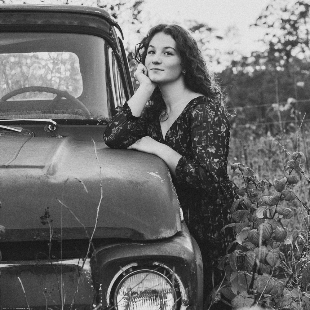 Meet your Posher, Leah